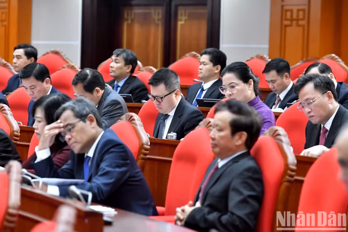 与会代表。 与会代表。